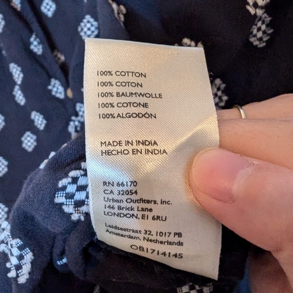 Pilcro Anthropologie Tavi Embroidered Textured Ruffle Collar Blouse Sz XS - Picture 13 of 15